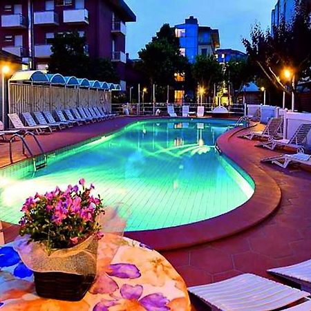 Hotel Rosalba - Valentini Family Village Bellaria-Igea Marina Exterior foto