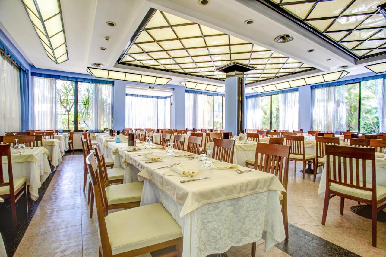 Hotel Rosalba - Valentini Family Village Bellaria-Igea Marina Exterior foto