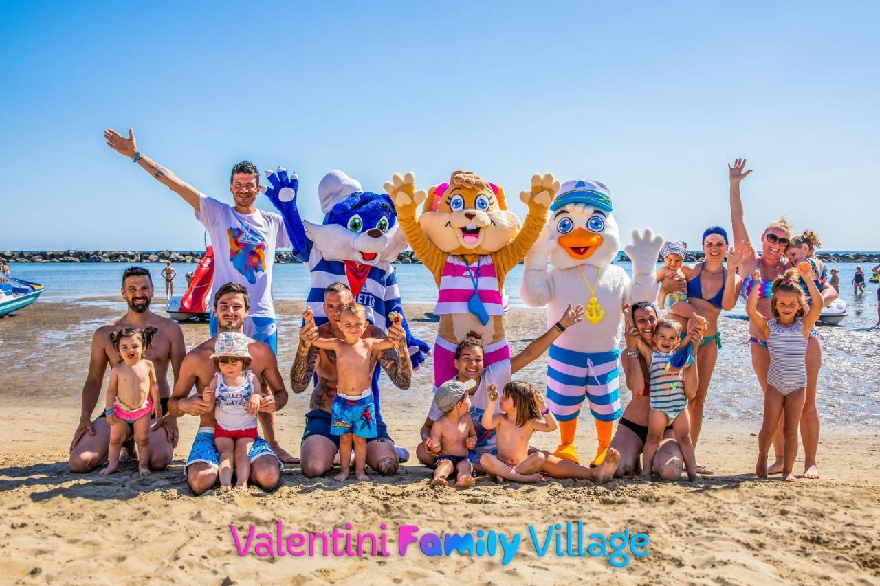 Hotel Rosalba - Valentini Family Village Bellaria-Igea Marina Exterior foto